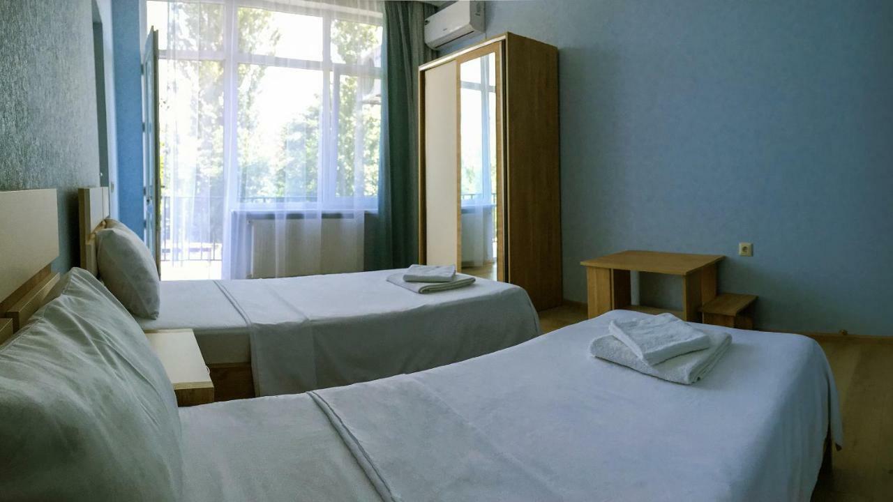 Golden House Hotell Anaklia Eksteriør bilde